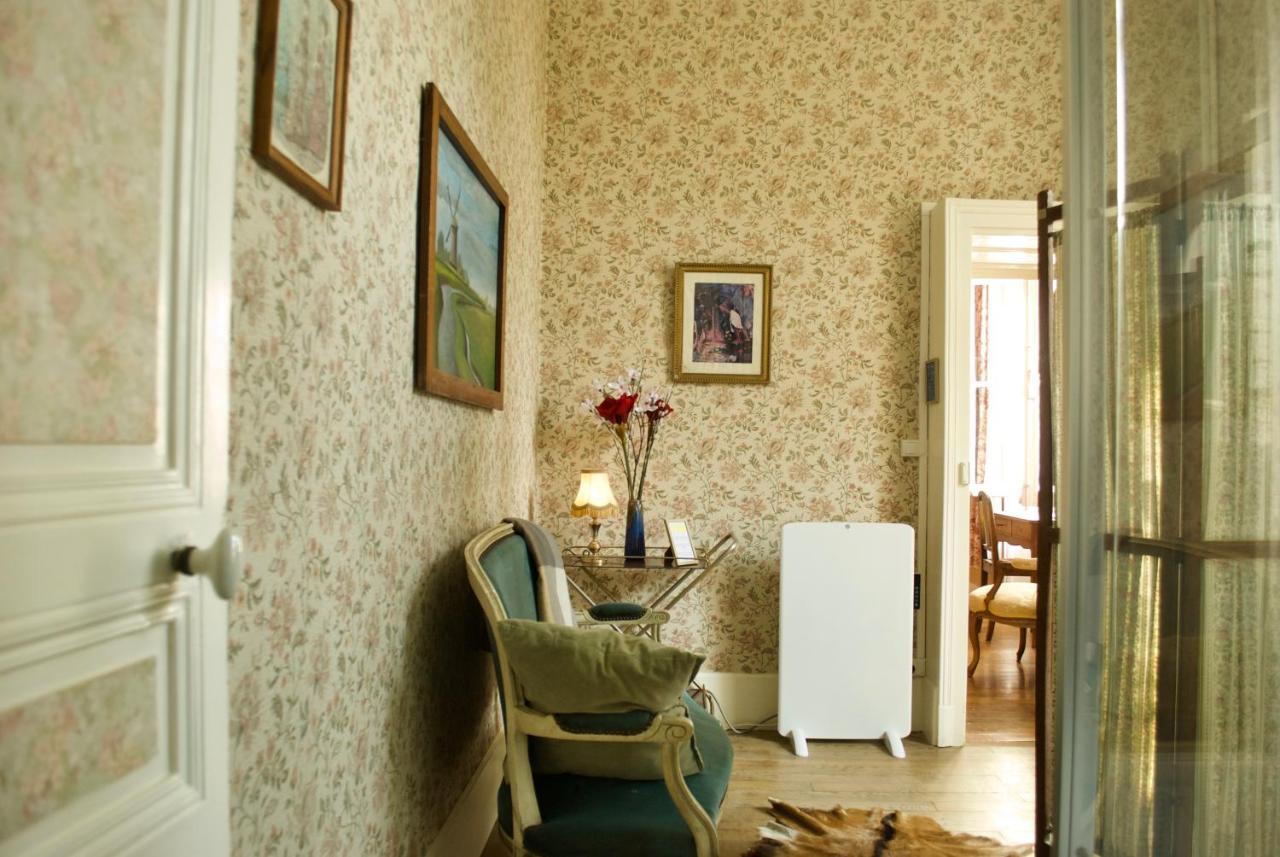 Yxie - Manoir Des Arts Bed and Breakfast Villeblevin Εξωτερικό φωτογραφία