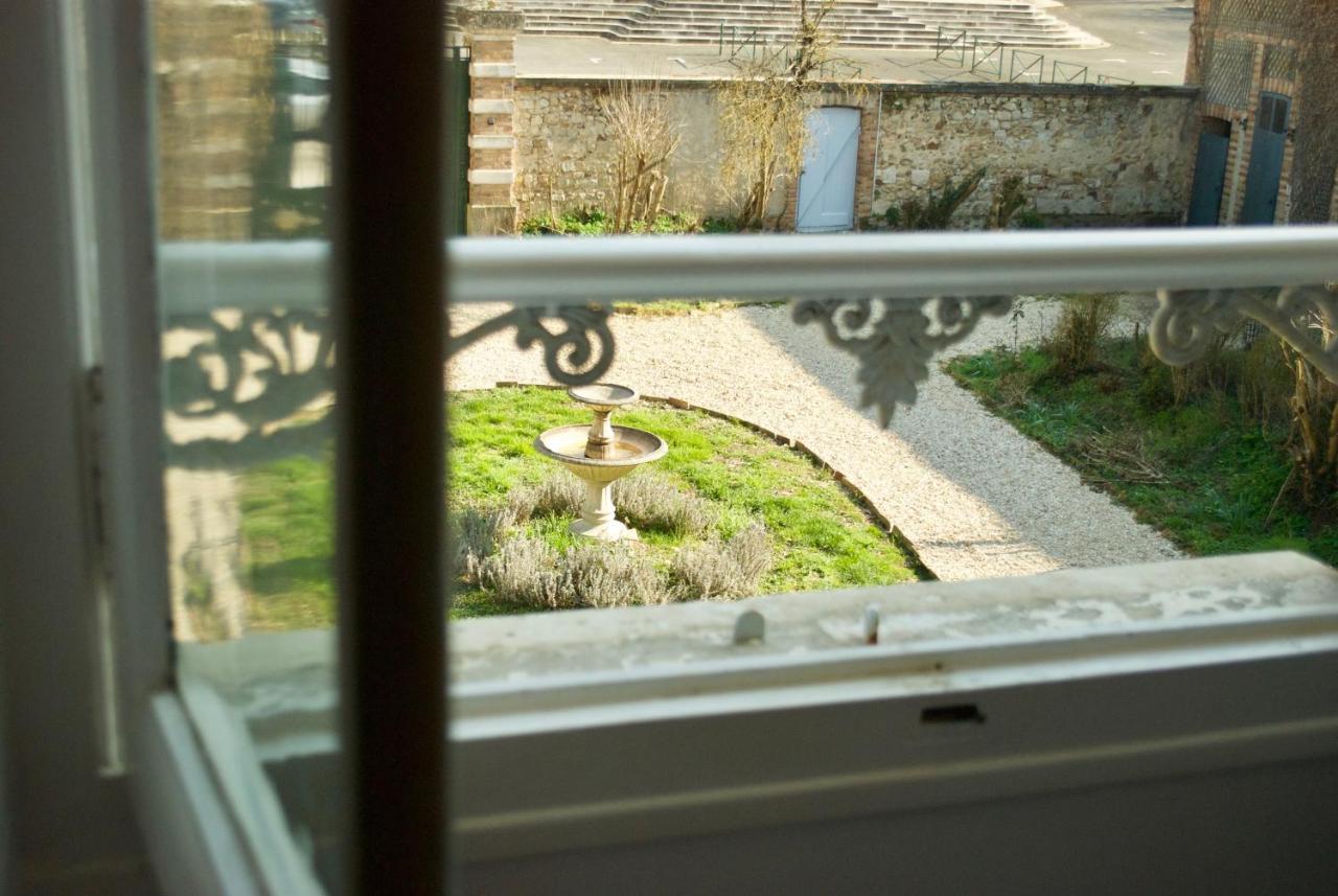 Yxie - Manoir Des Arts Bed and Breakfast Villeblevin Εξωτερικό φωτογραφία