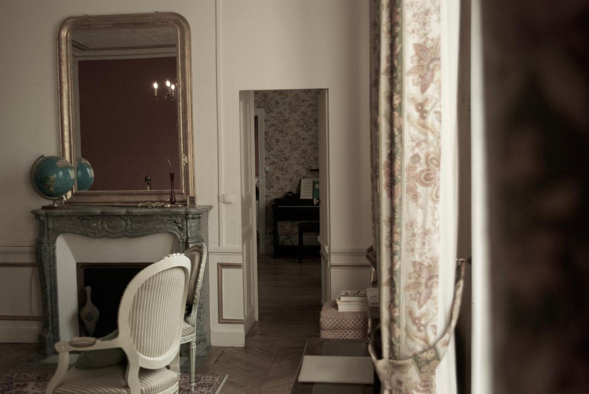 Yxie - Manoir Des Arts Bed and Breakfast Villeblevin Δωμάτιο φωτογραφία