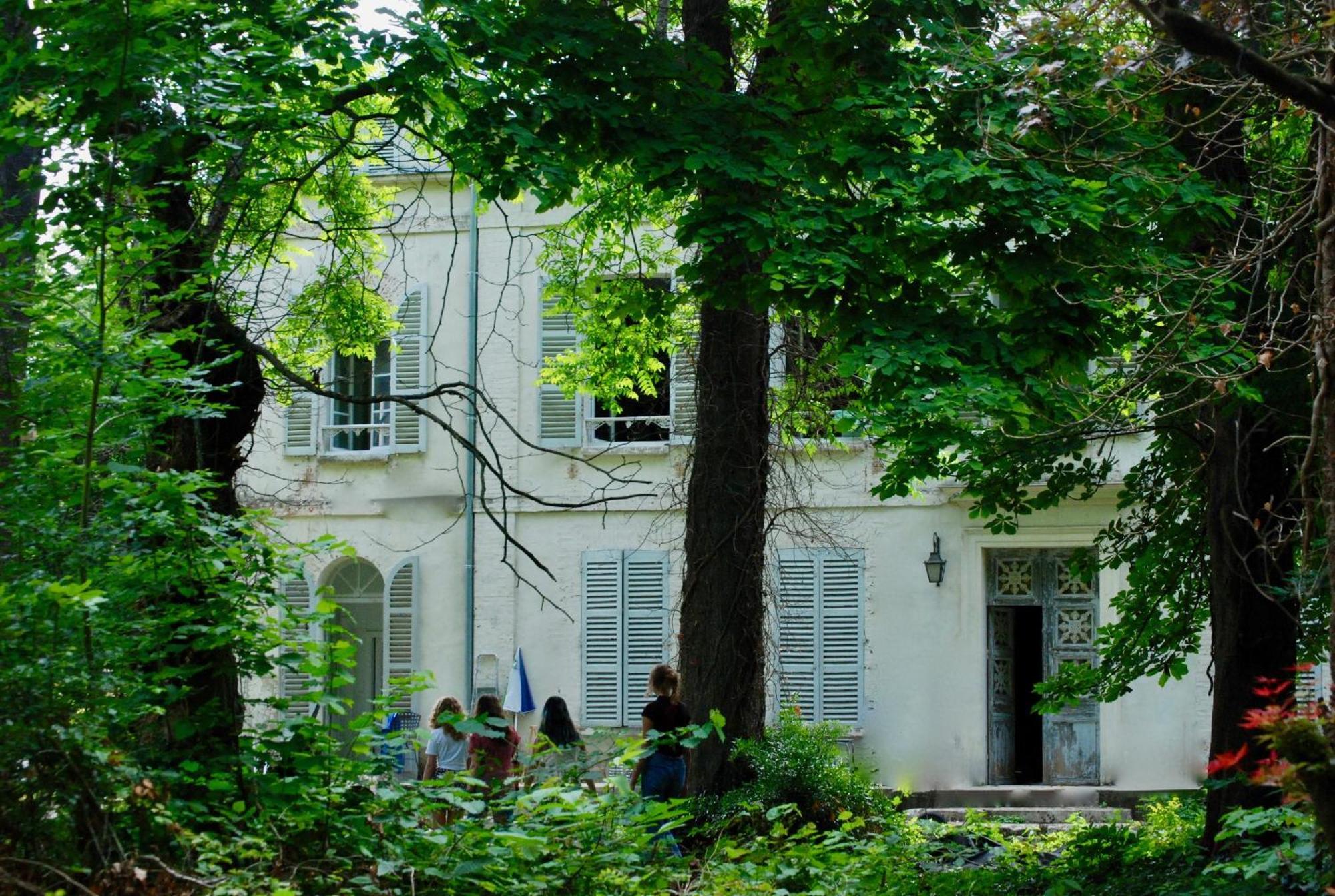Yxie - Manoir Des Arts Bed and Breakfast Villeblevin Εξωτερικό φωτογραφία