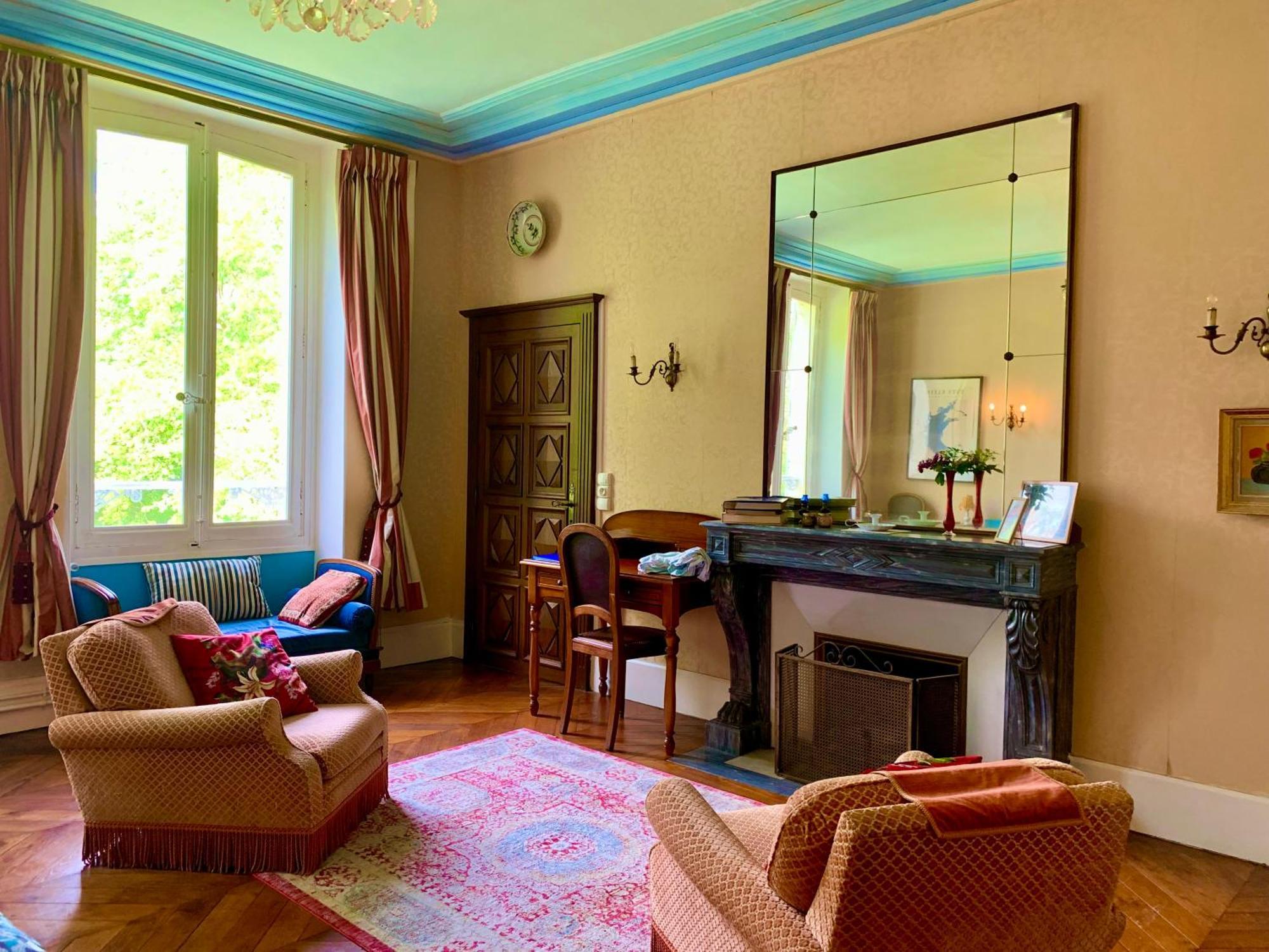 Yxie - Manoir Des Arts Bed and Breakfast Villeblevin Δωμάτιο φωτογραφία